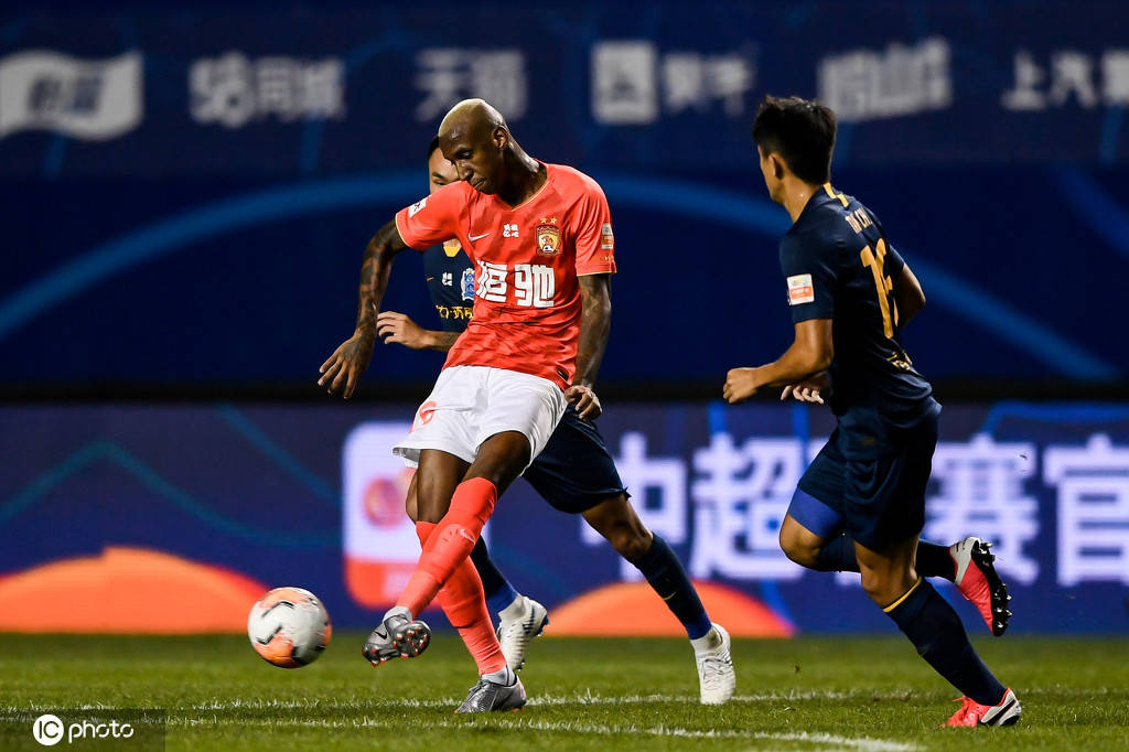 乐竟体育官网-广州德比战望高:富力队与恒大队为争夺胜者众 第2张 乐竟体育官网-广州德比战望高:富力队与恒大队为争夺胜者众 第2张